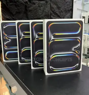New Apple iPad Pro 13 (2025) 256 GB