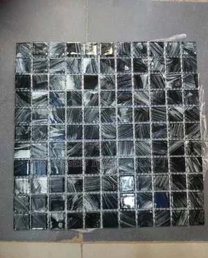 30x30 Glass Black Mosaic