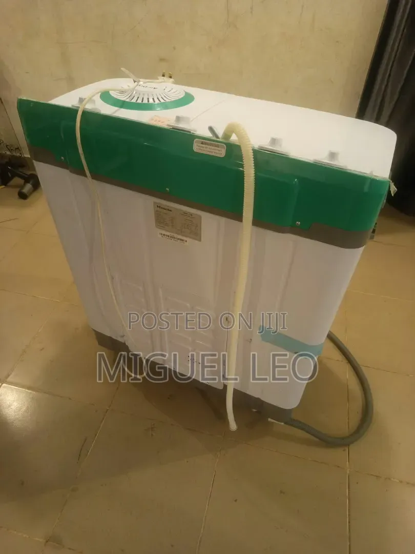 Neatly Used Washing Machine