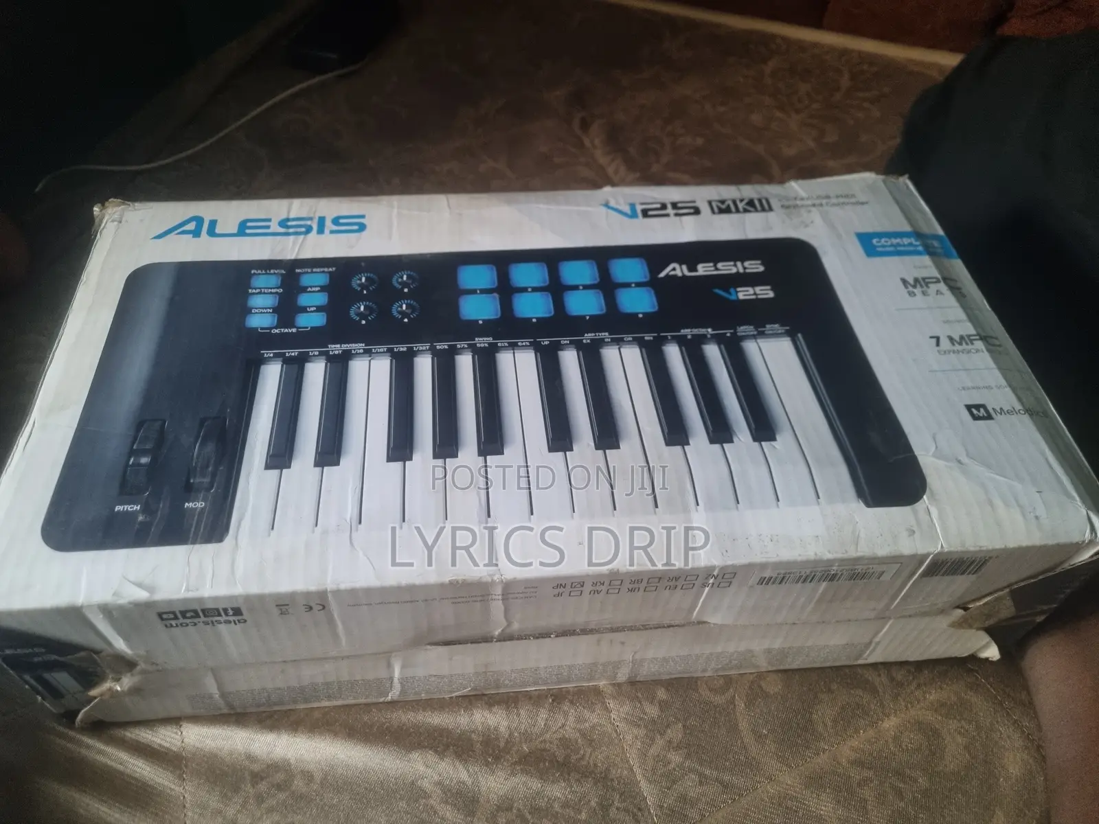Alexis Vi25 Midi Keyboard