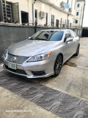 Lexus ES 350 2011 Silver