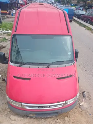 Iveco Daily 2015 Red
