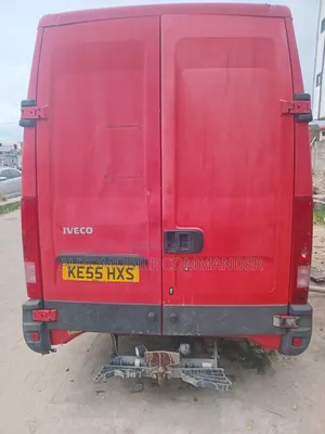 Iveco Daily 2015 Red