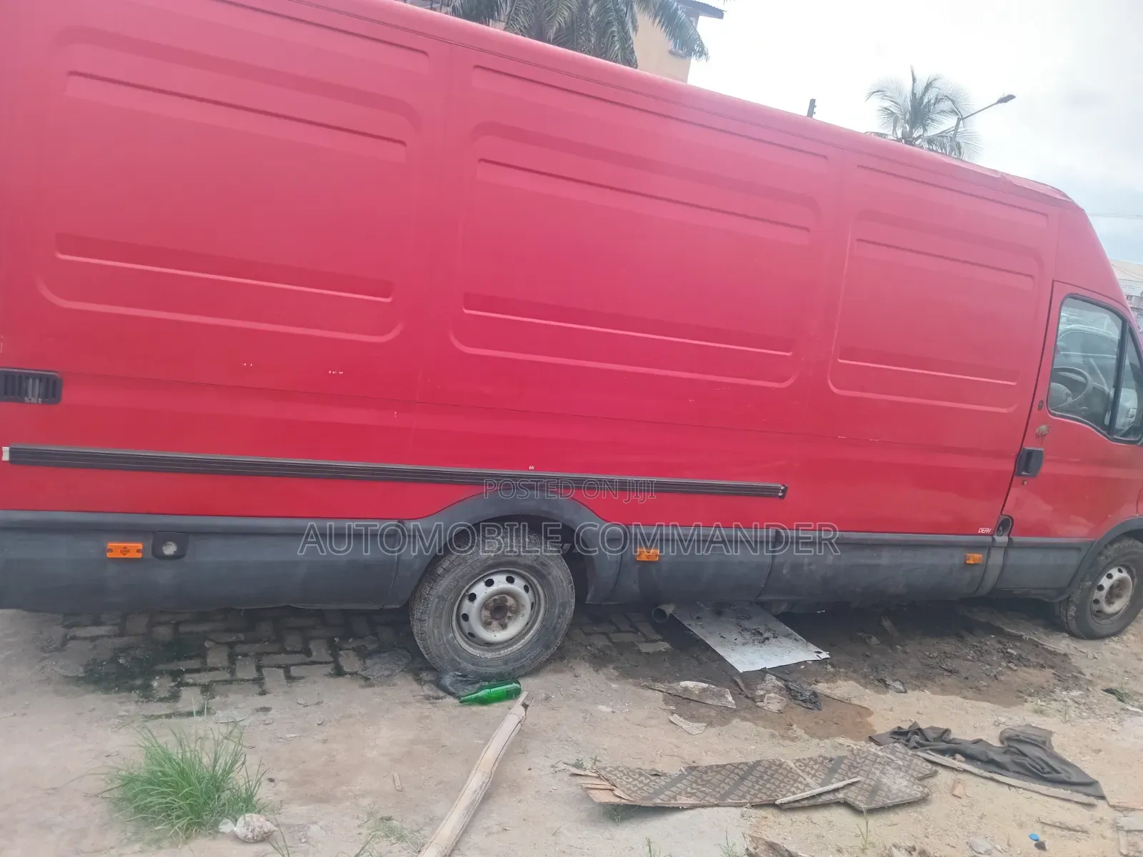 Iveco Daily 2015 Red