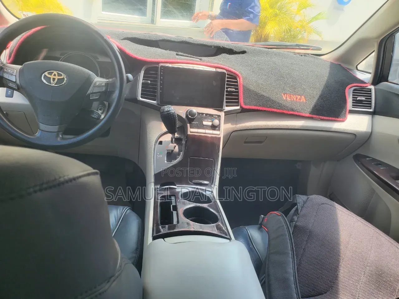 Toyota Venza AWD 2011 Silver