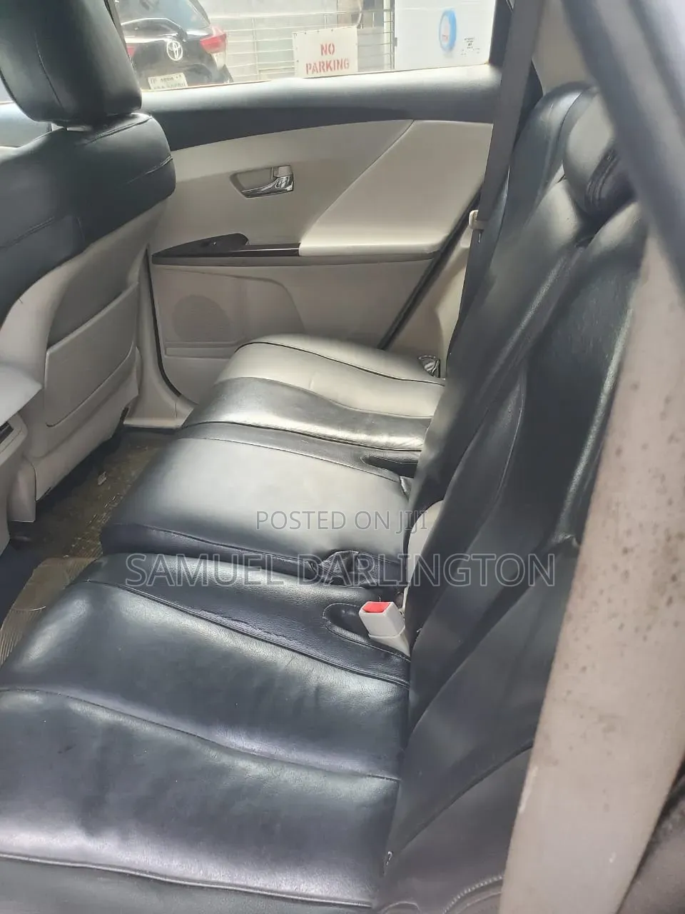 Toyota Venza AWD 2011 Silver