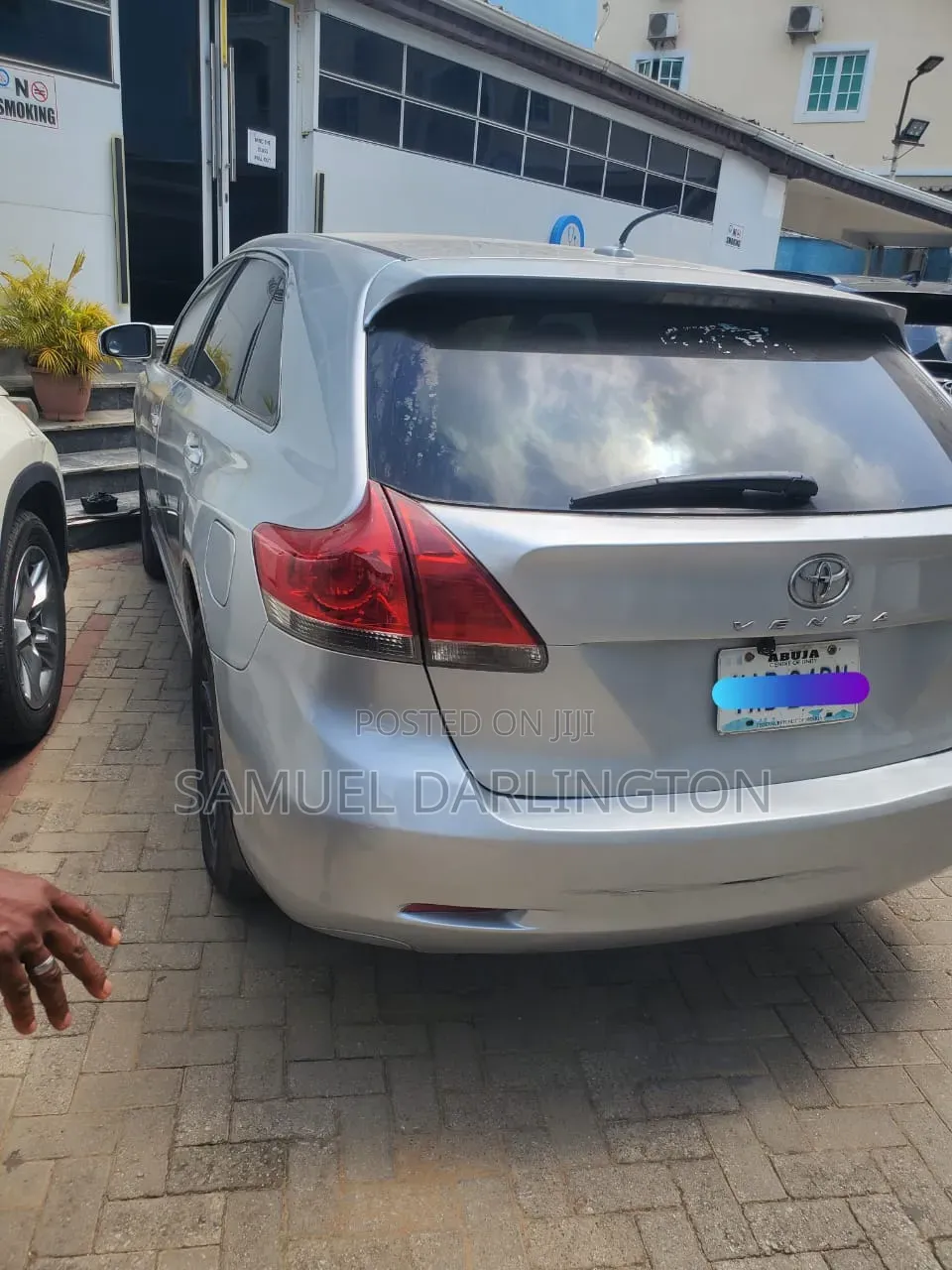 Toyota Venza AWD 2011 Silver