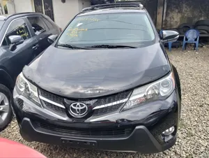 Toyota RAV4 Limited 4dr SUV AWD (2.5L 4cyl 6A) 2015 Black