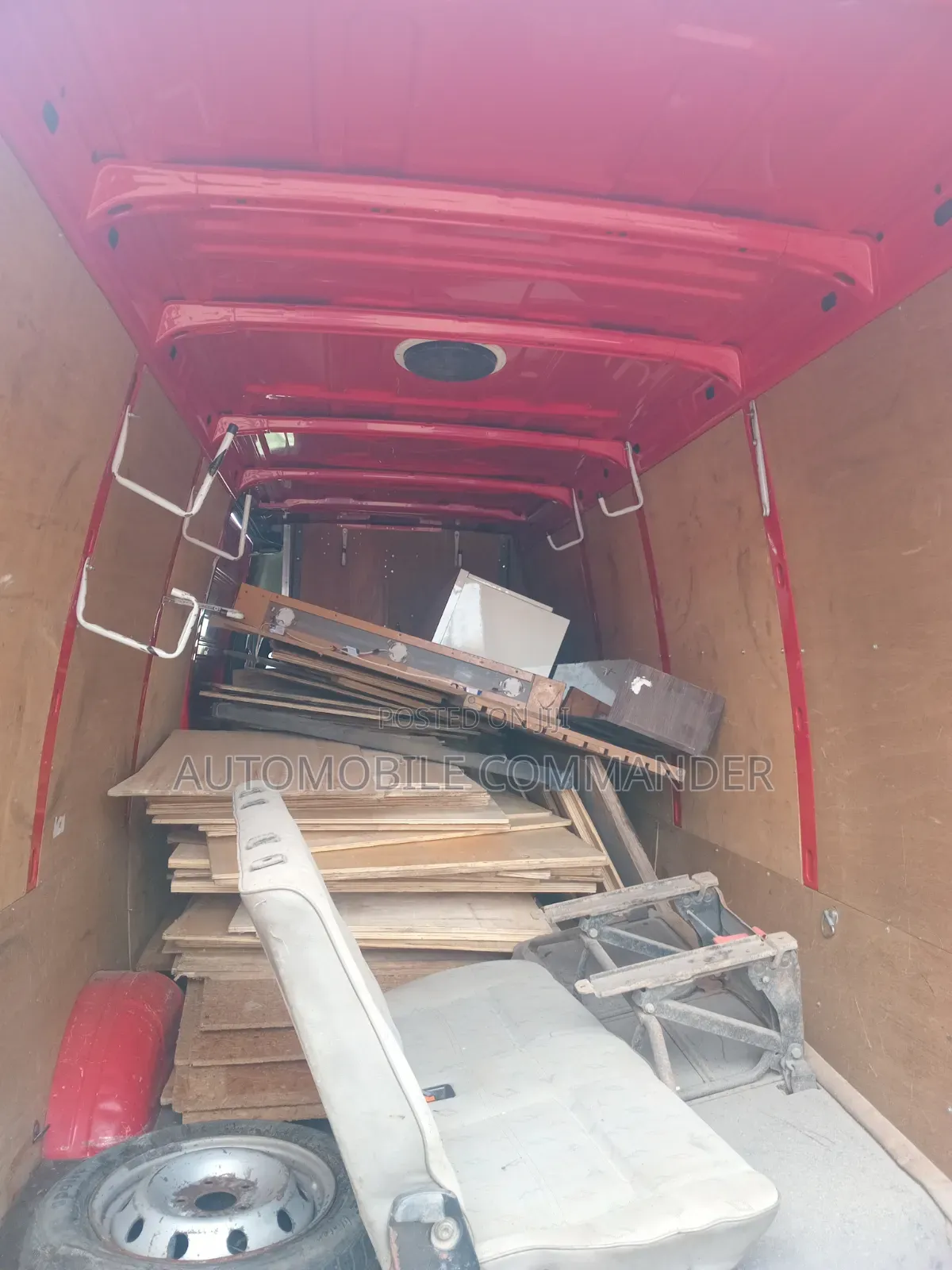 Iveco Daily 2015 Red