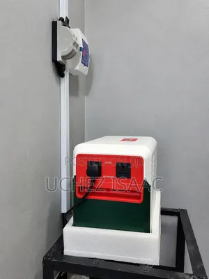 Cola 3600 Solar Generator