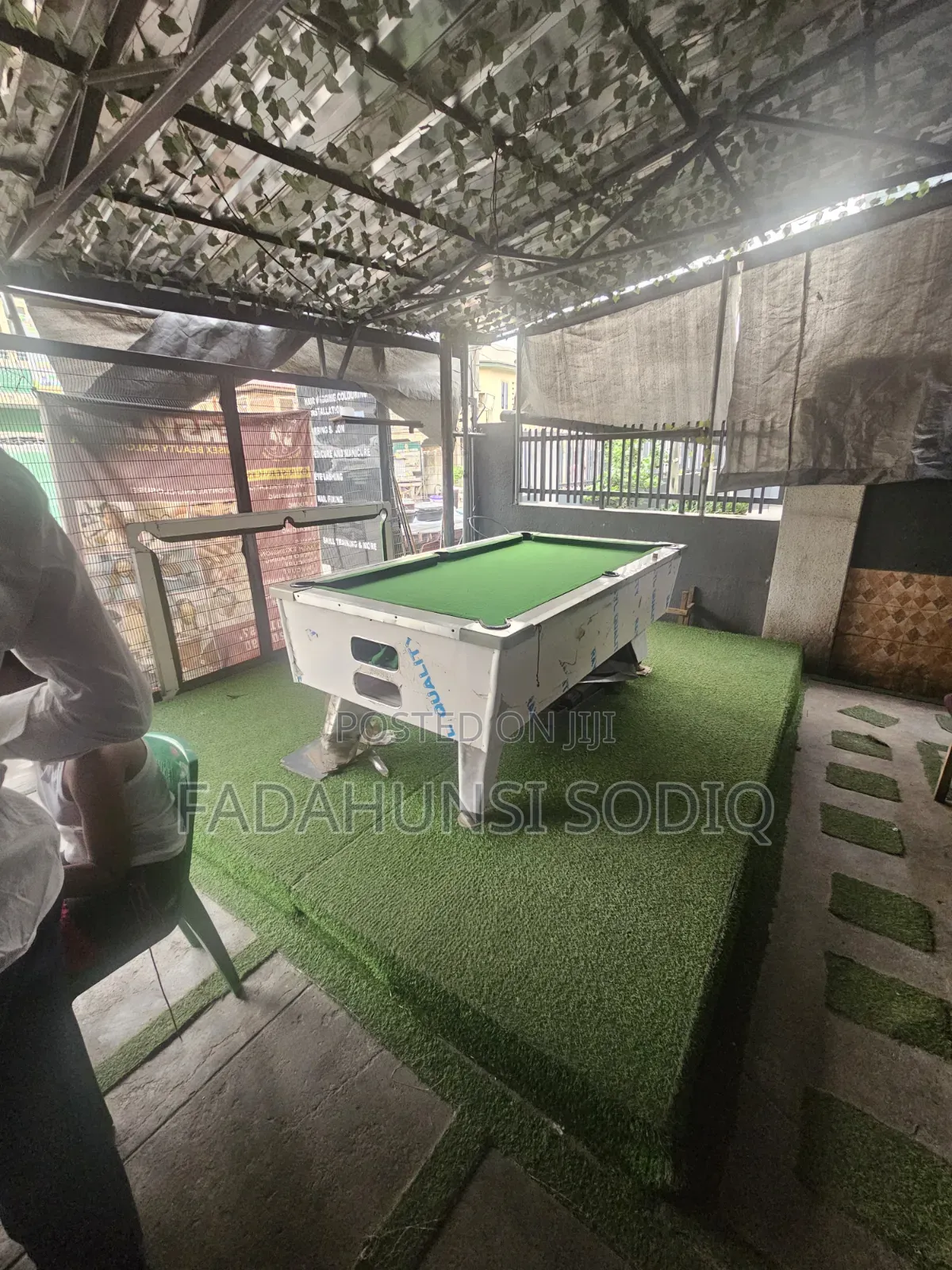 Functioning Salon and Lounge