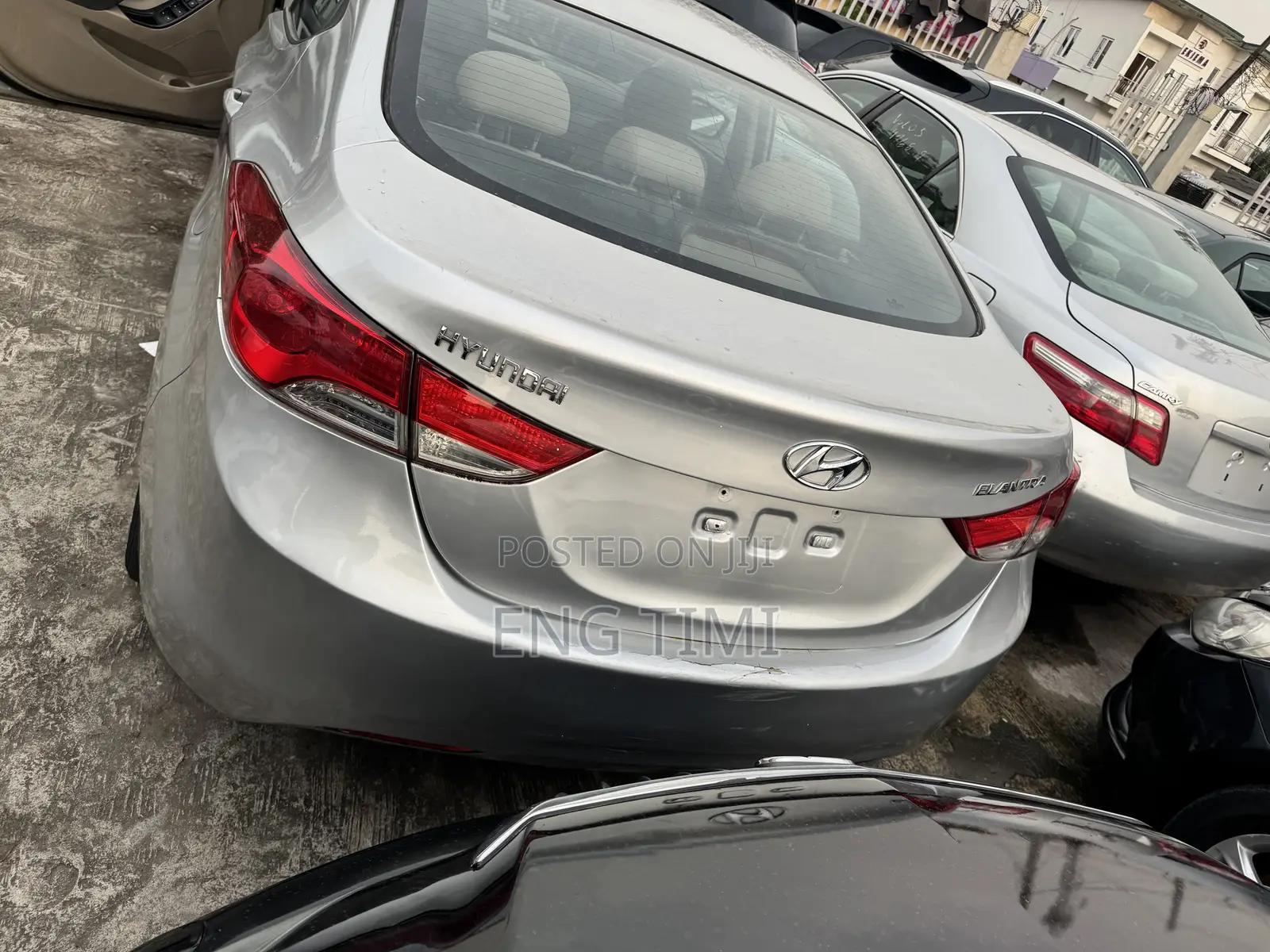 Hyundai Elantra 2012 Silver