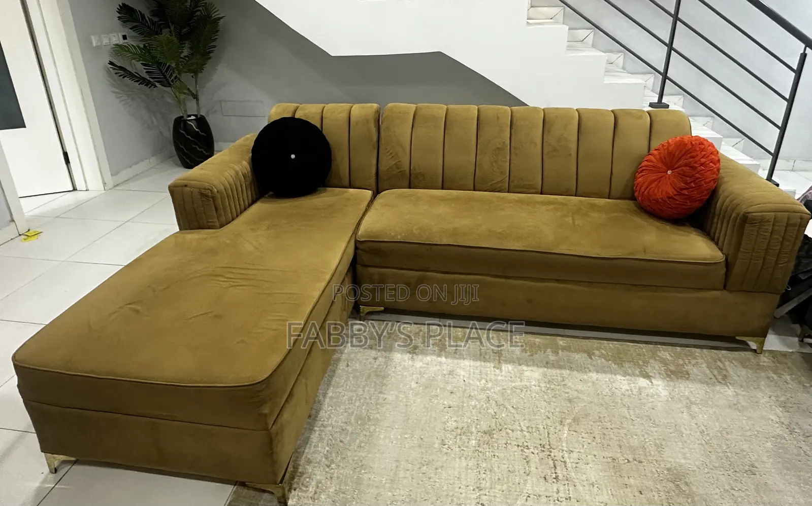 L-Shaped Velvet Sofa With Chaise Lounge