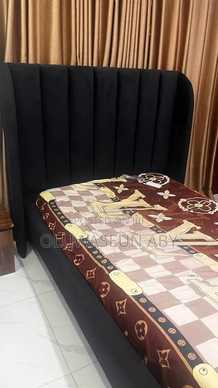 Bed Frame & Matress