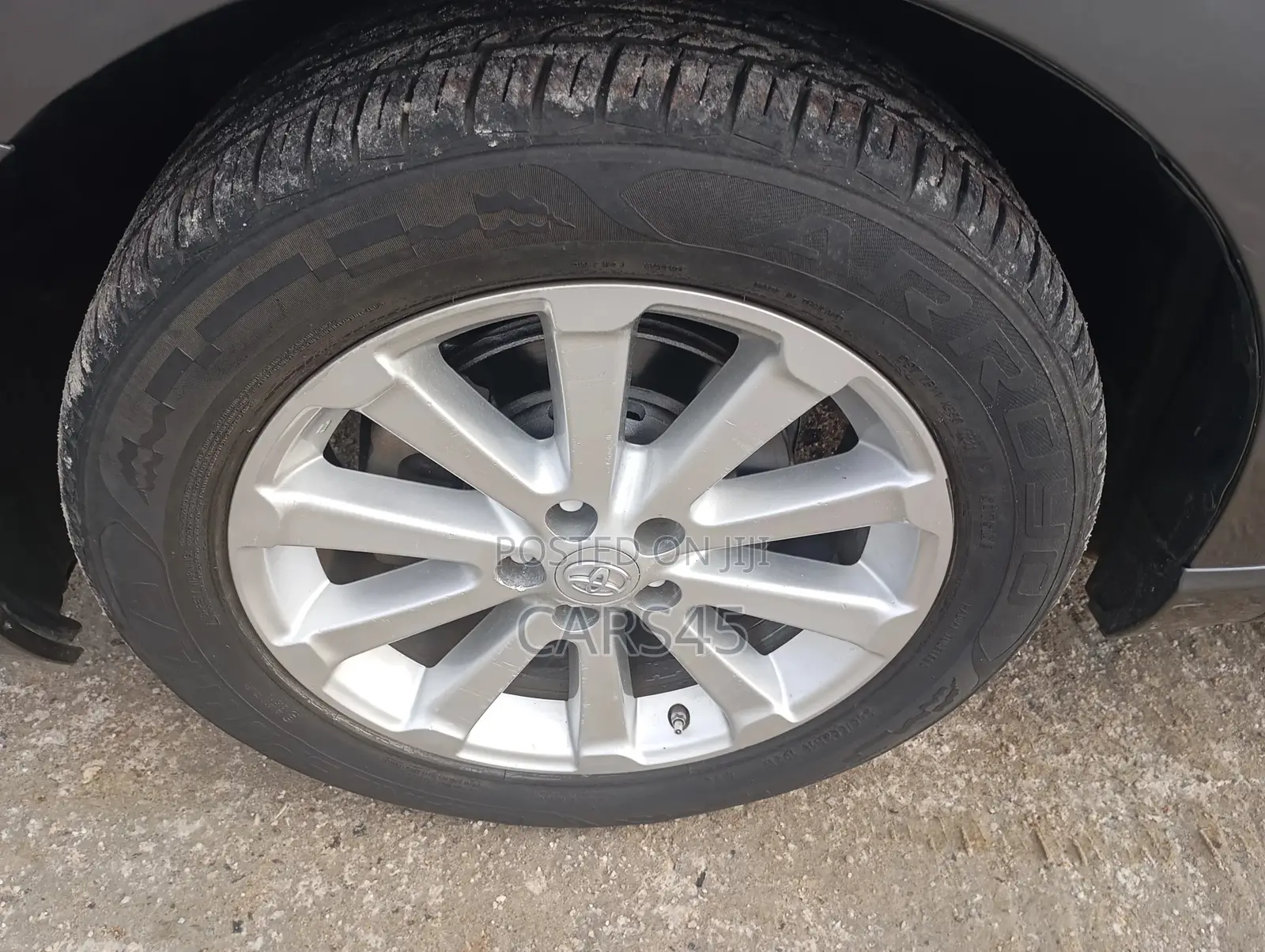 Toyota Venza 2011 Gray