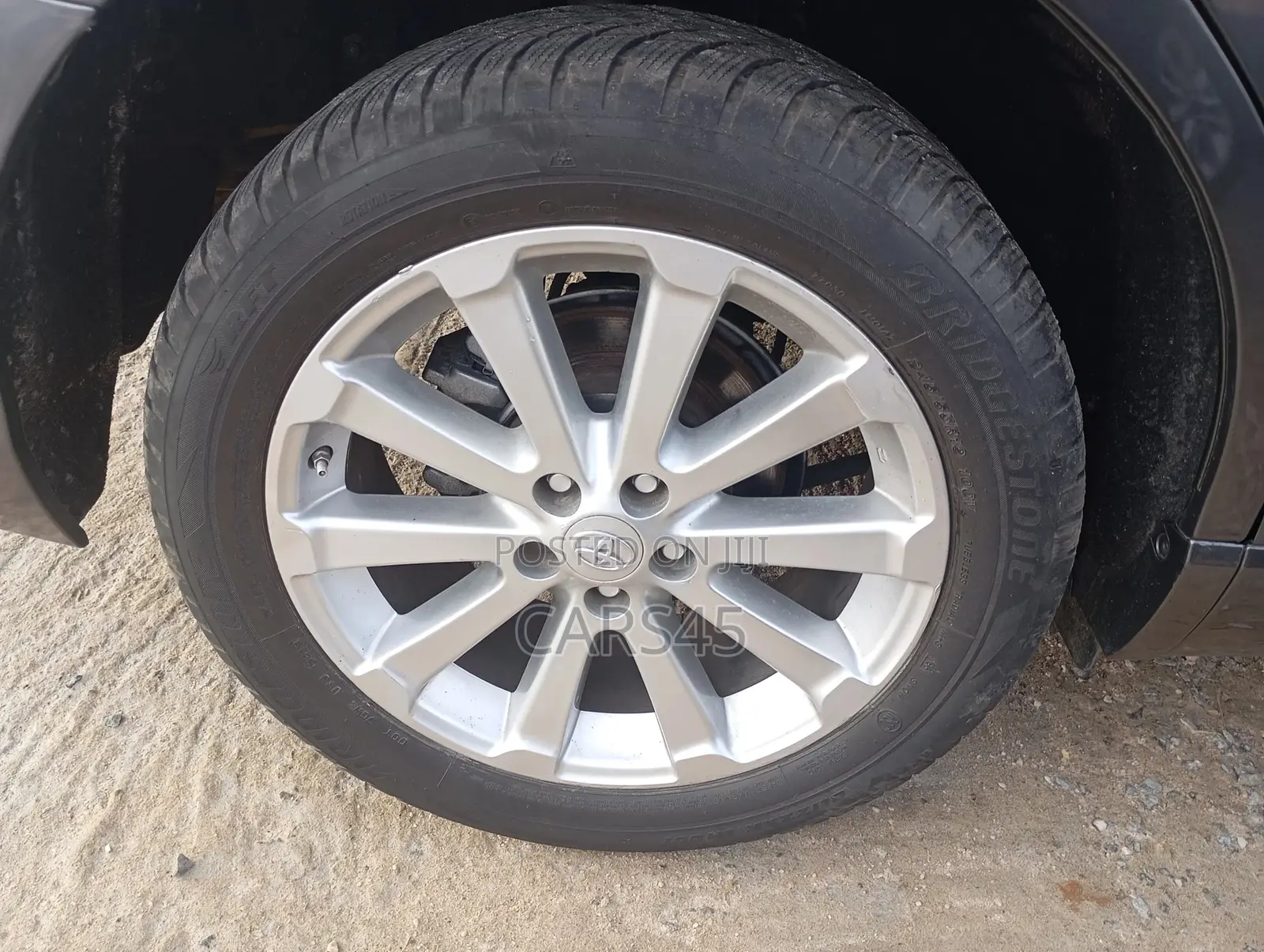 Toyota Venza 2011 Gray