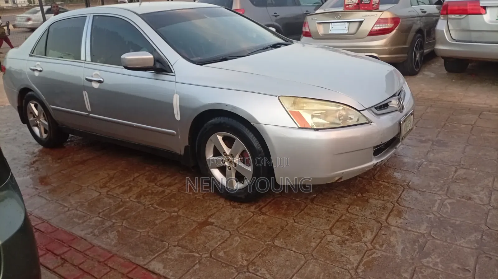 Honda Accord 2004 Silver
