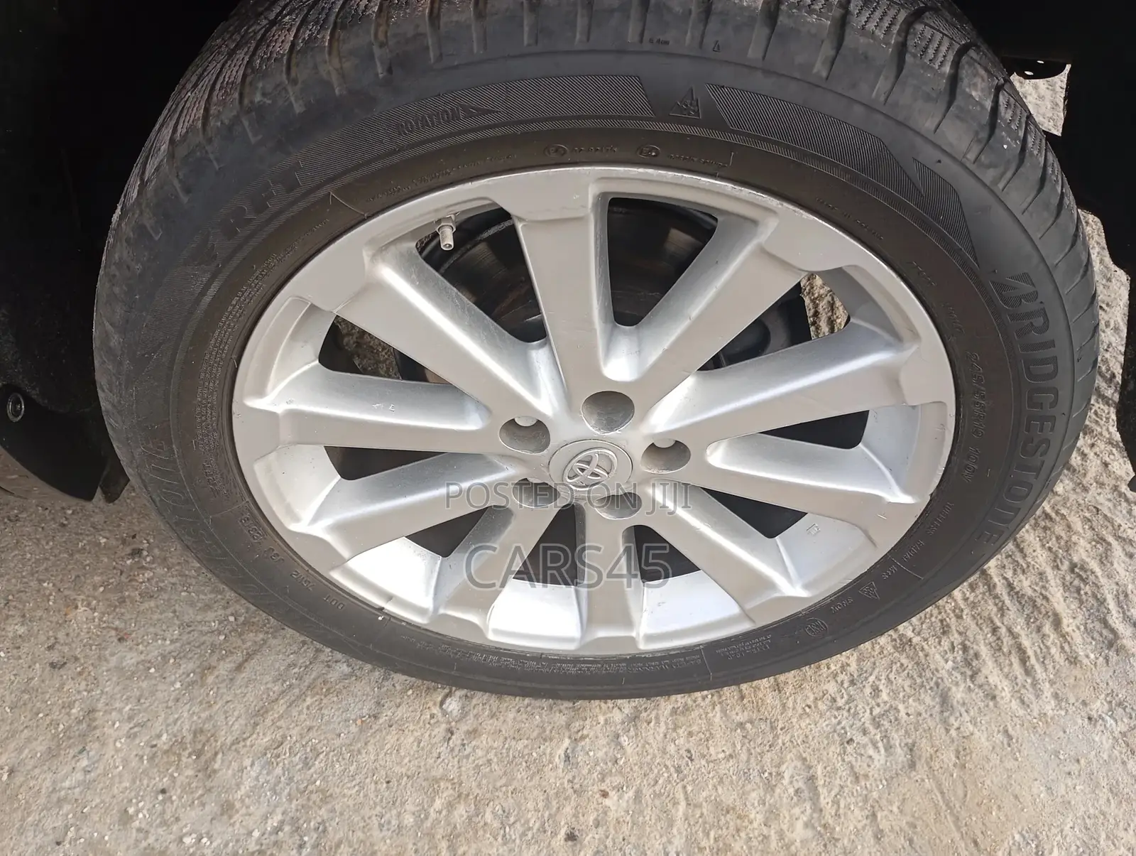 Toyota Venza 2011 Gray