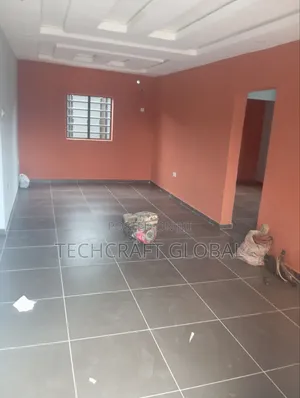 3bdrm Block of Flats in Olokonla for rent