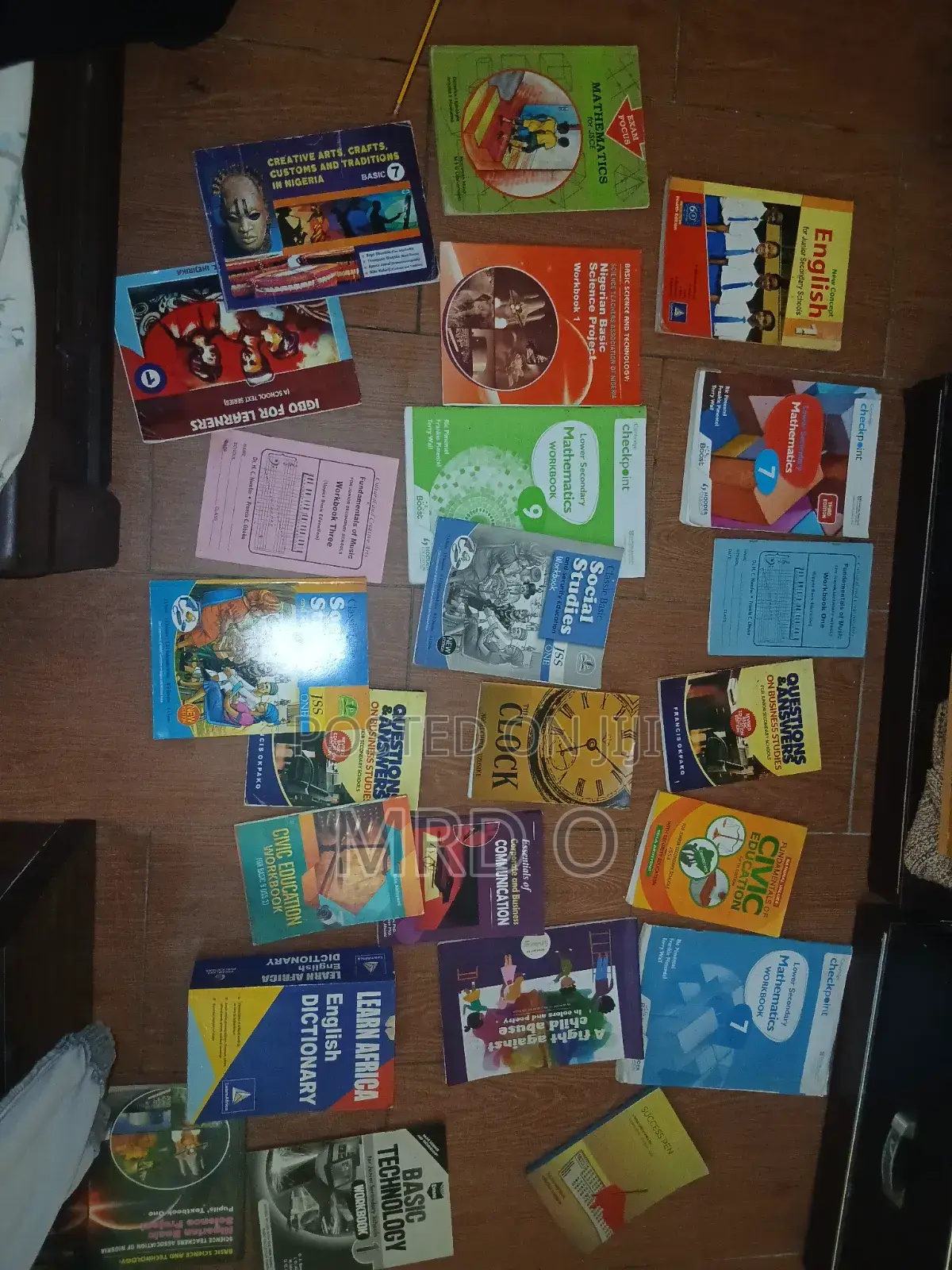 U Need Books U Need Me