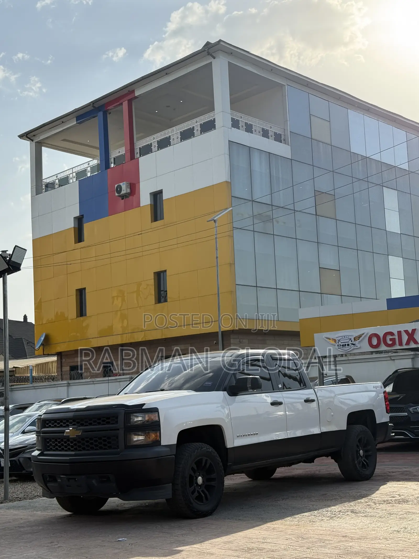 Chevrolet Silverado 2014 White