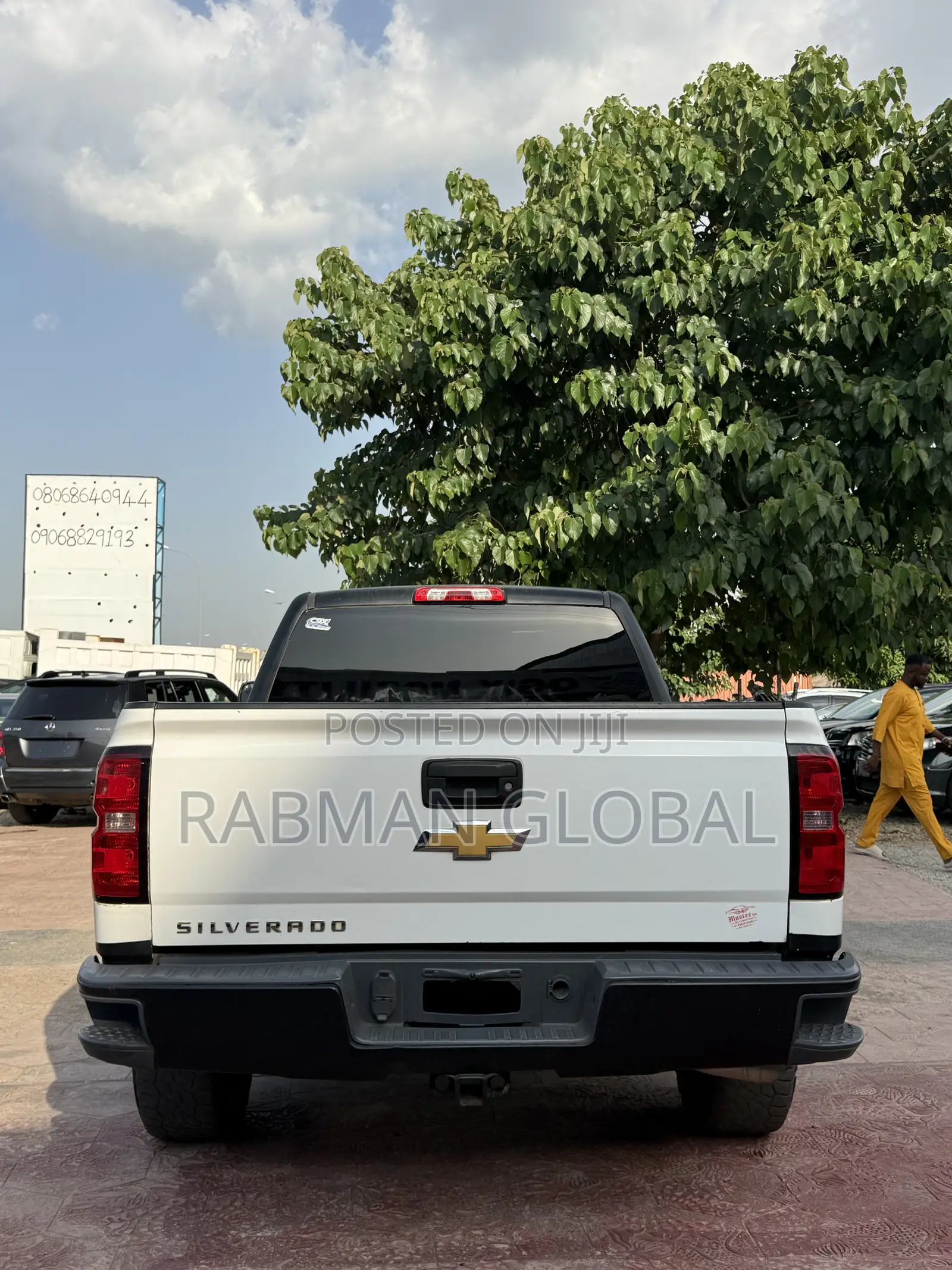 Chevrolet Silverado 2014 White