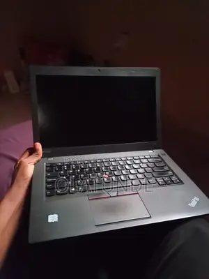 Laptop Lenovo ThinkPad T460 8GB Intel Core i5 HDD 500GB