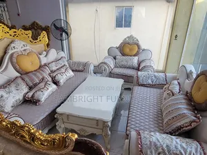 Set of Royal Sofas With Table.