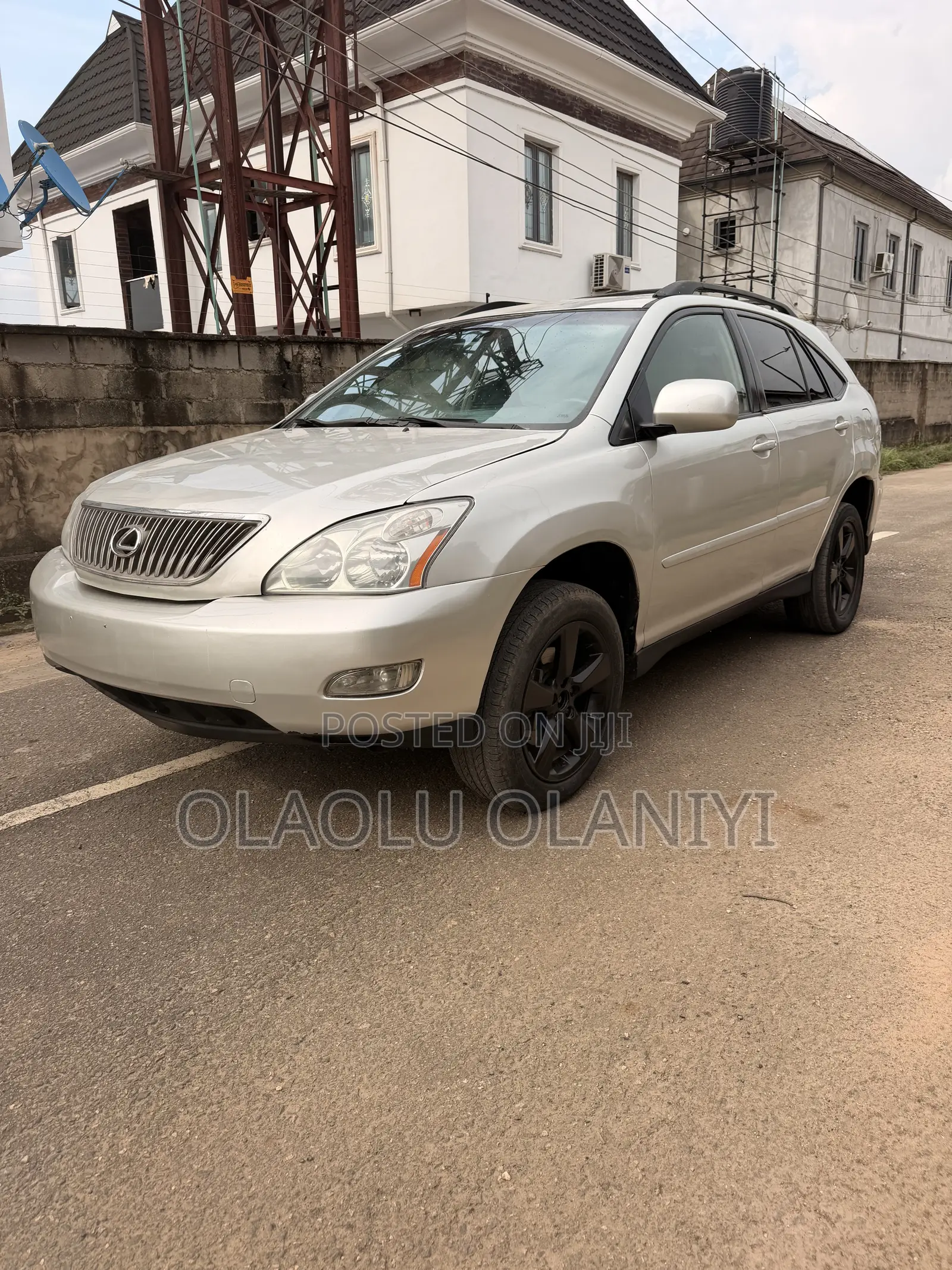 Lexus RX 2025 Silver