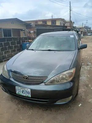 Toyota Camry 2005 Green
