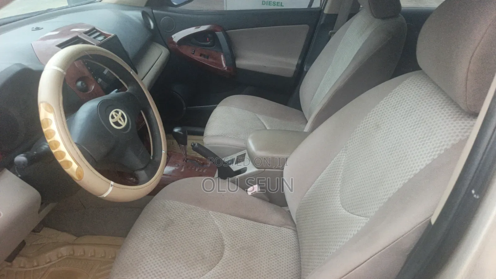 Toyota RAV4 Limited V6 2007 Gold