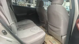 Toyota RAV4 Limited V6 2007 Gold