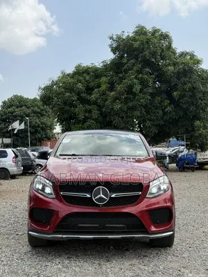 Mercedes-Benz GLE-Class 2016 Red
