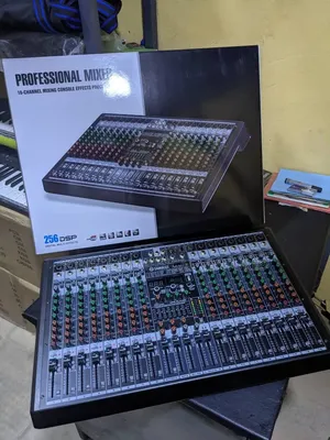 Yamaha 16-Channel Mixer