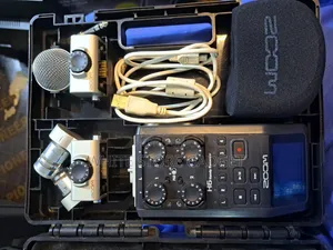 ZOOM H6 Handy Recorder