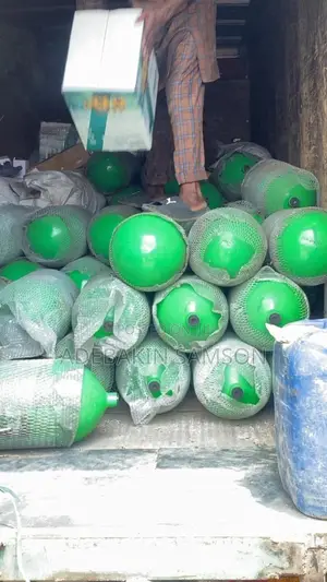 CNG Cylinder & Conversion
