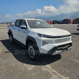 New Toyota Hilux 2026 White