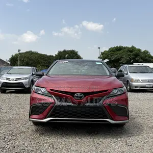 Toyota Camry XSE 2022 Red