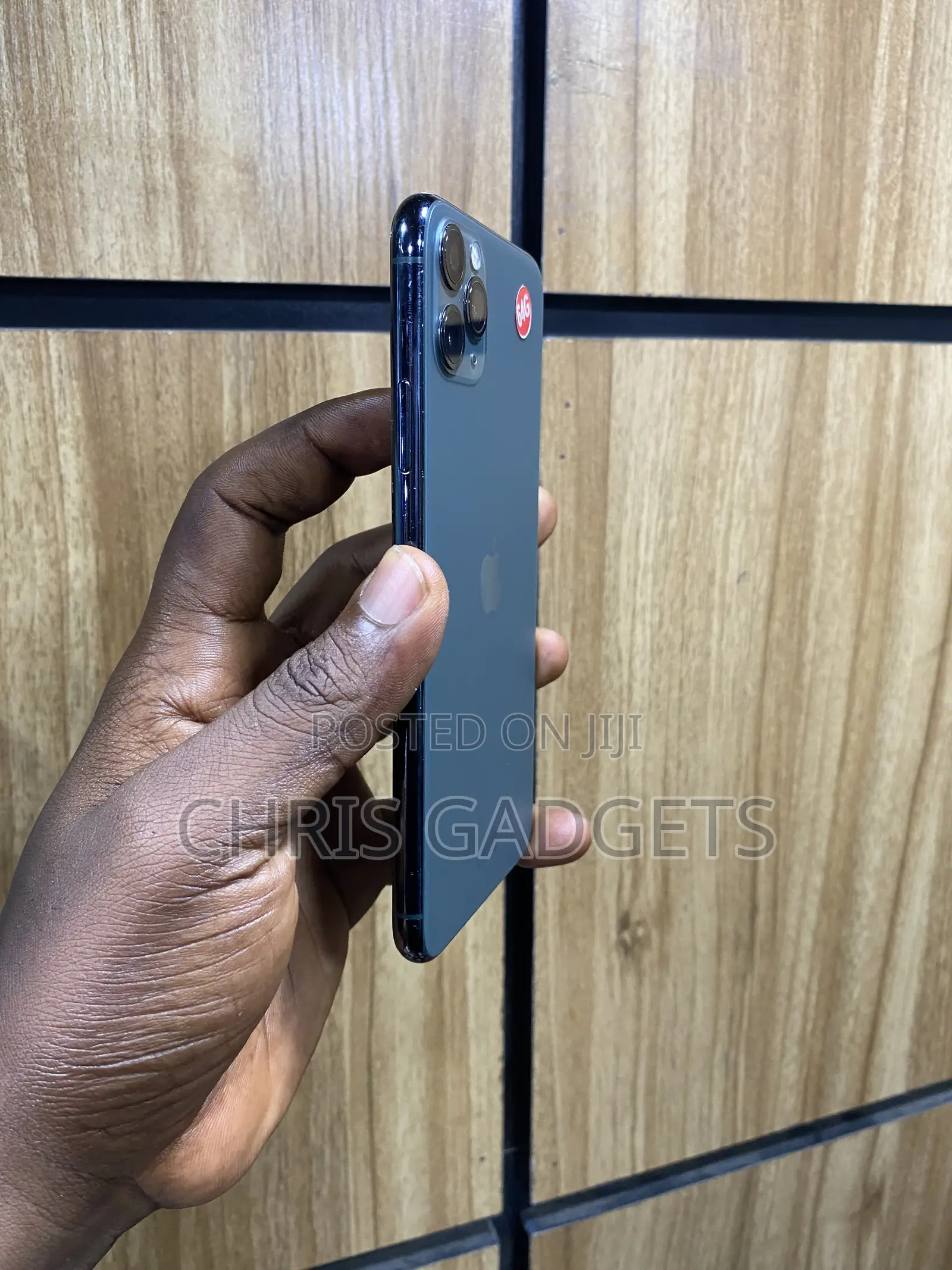 Apple iPhone 11 Pro Max 64 GB Green