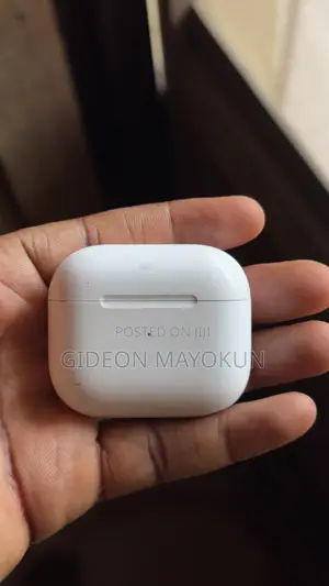 Apple AirPod 3 Right Ear With Case