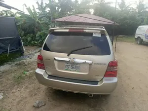 Toyota Highlander Limited V6 4x4 2004 Gold