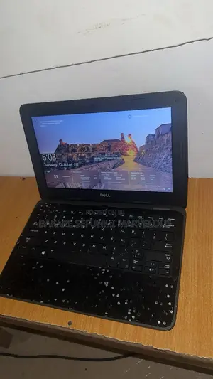 Laptop Dell Latitude 3190 4GB Intel Celeron SSD 128GB