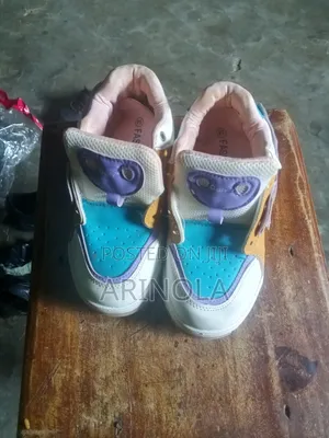 Unisex Sneakers