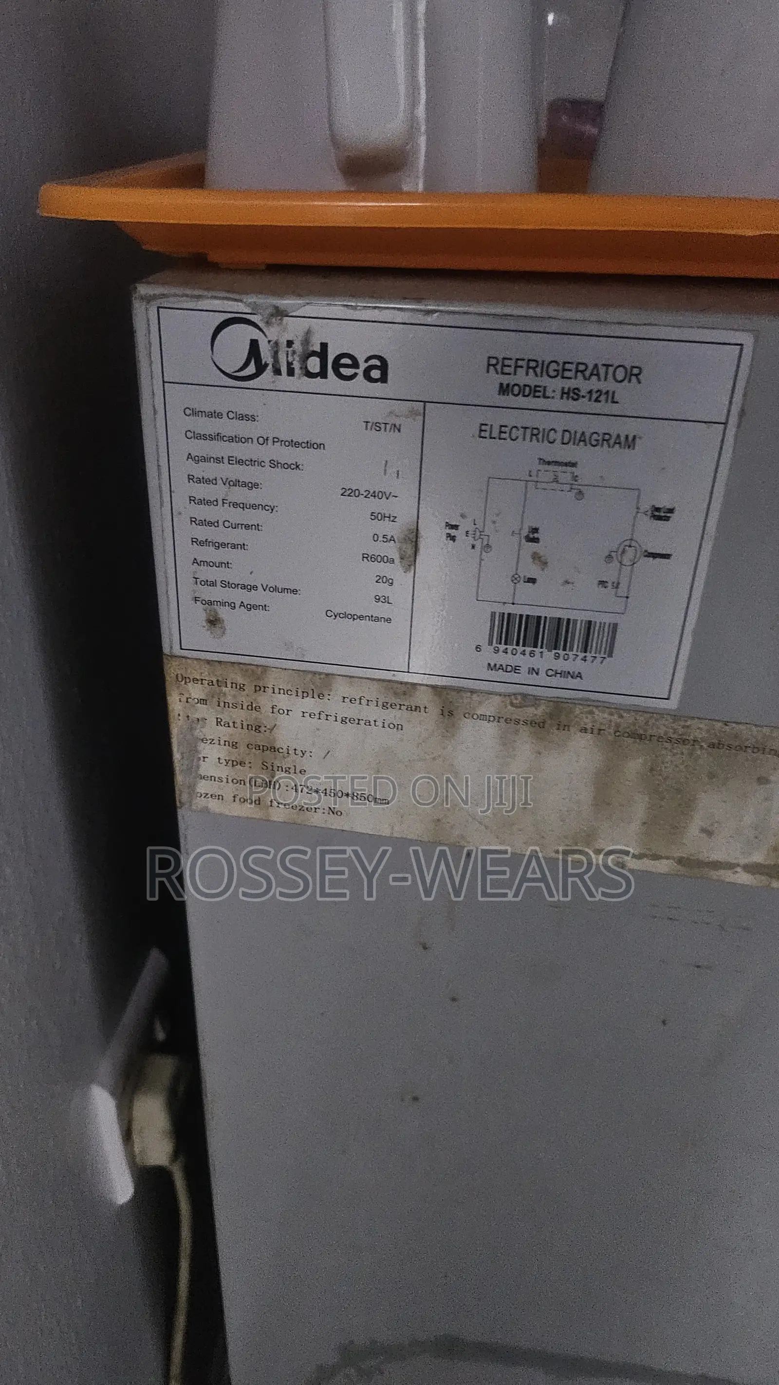 Midea HS-121L Refrigerator, 93 Litres,
