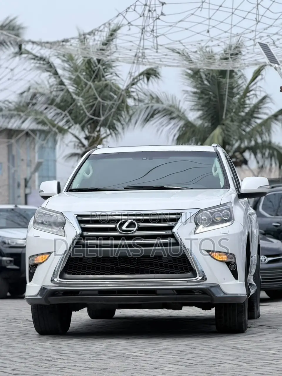 Lexus GX 460 Base 2018 White