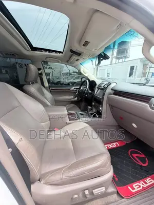Lexus GX 460 Base 2018 White