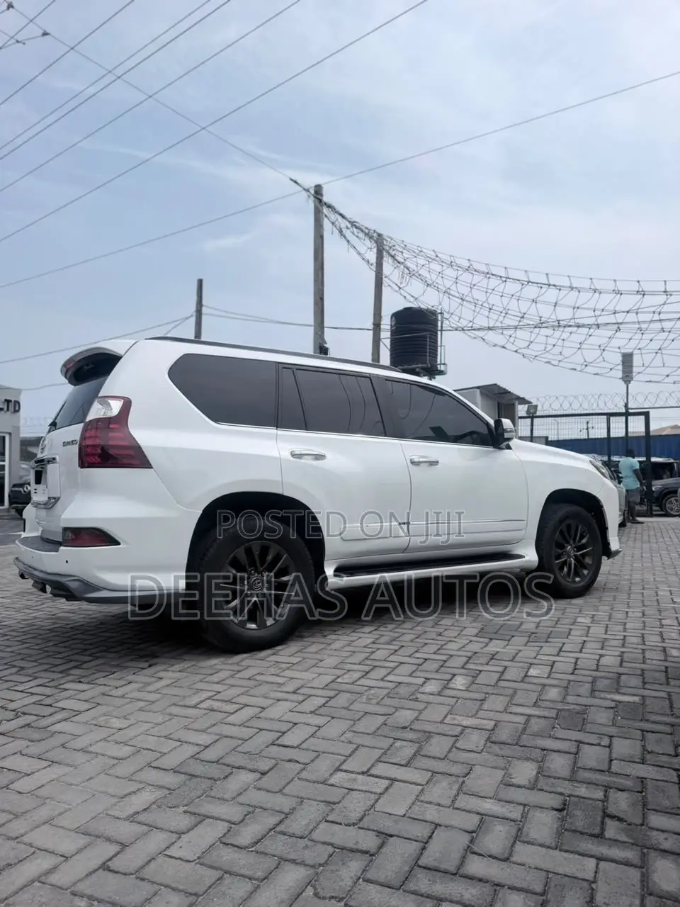 Lexus GX 460 Base 2018 White
