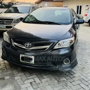 Toyota Corolla S 4dr Sedan (1.8L 4cyl 4A) 2012 Black
