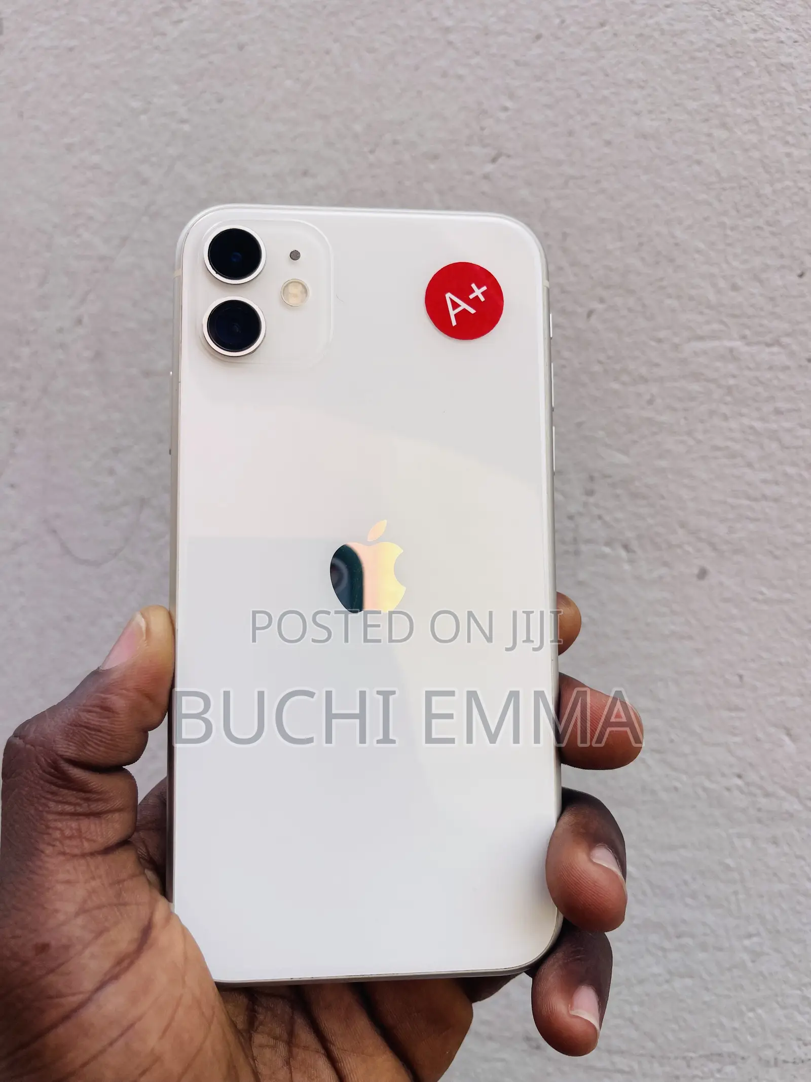 New Apple iPhone 11 64 GB White