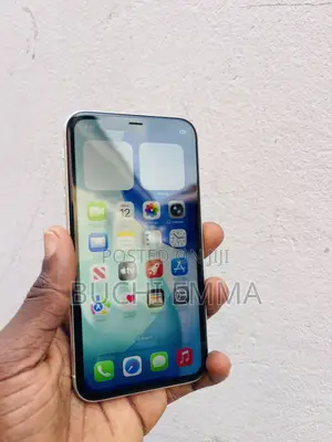 New Apple iPhone 11 64 GB White